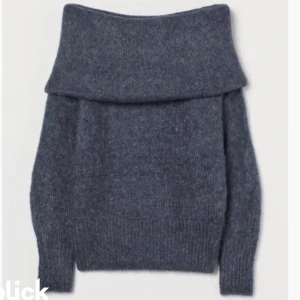 Off shoulder tröja - Nästan helt ny! Skriv för mer bilder💞
