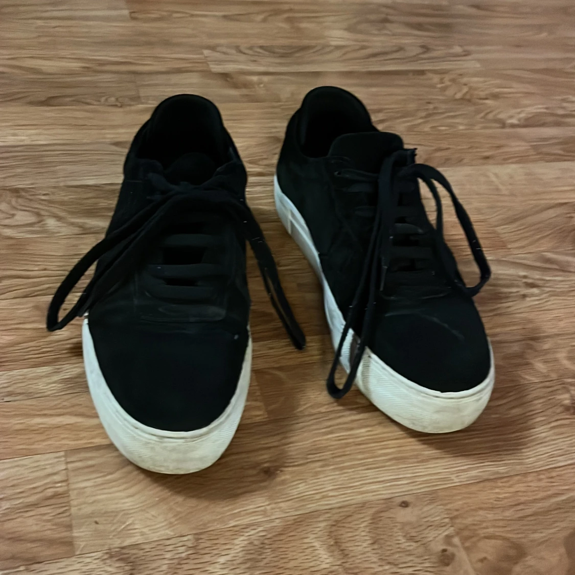 Axel arigato svart mocha - 91