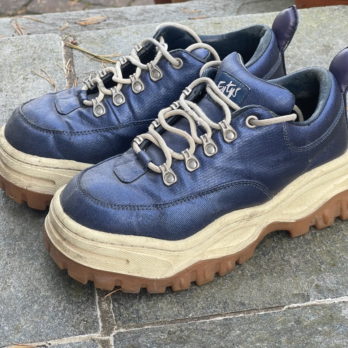 Eytys angel coated blå