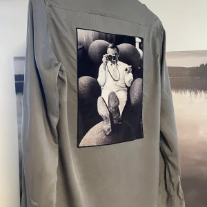 Limitato skjorta - Väldigt fin Limitato skjorta köpt på NK i Göteborg. Väldigt gott skick! Storlek S