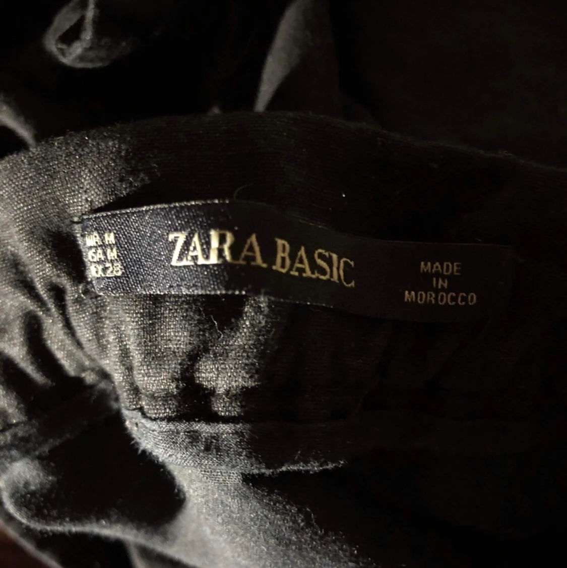 Zara kjol med knyte och fickor - 91