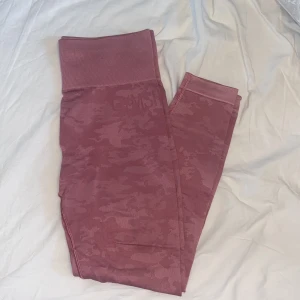 Gymshark tights - Bra skick, storlek M