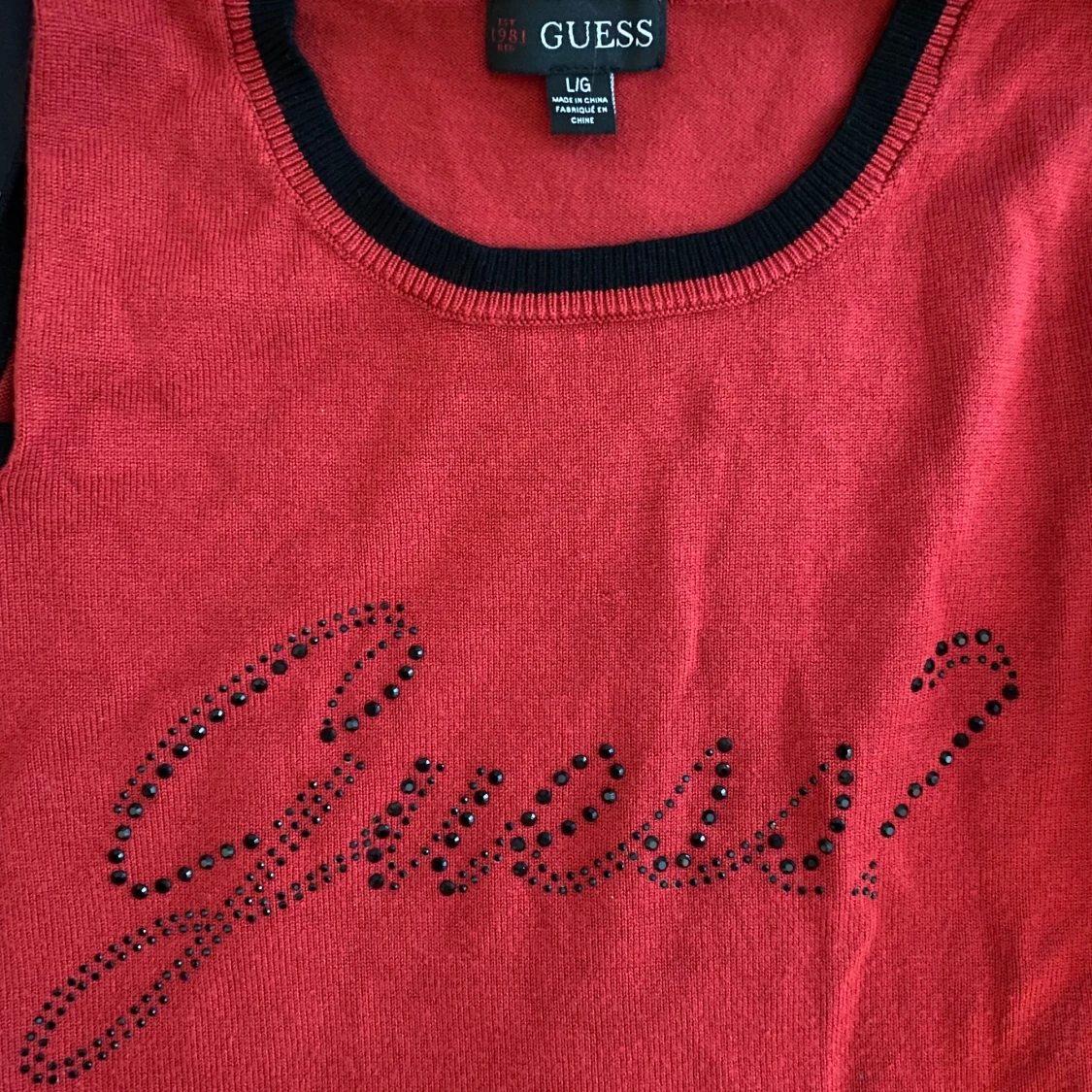 Guess röd  tröja  - 90