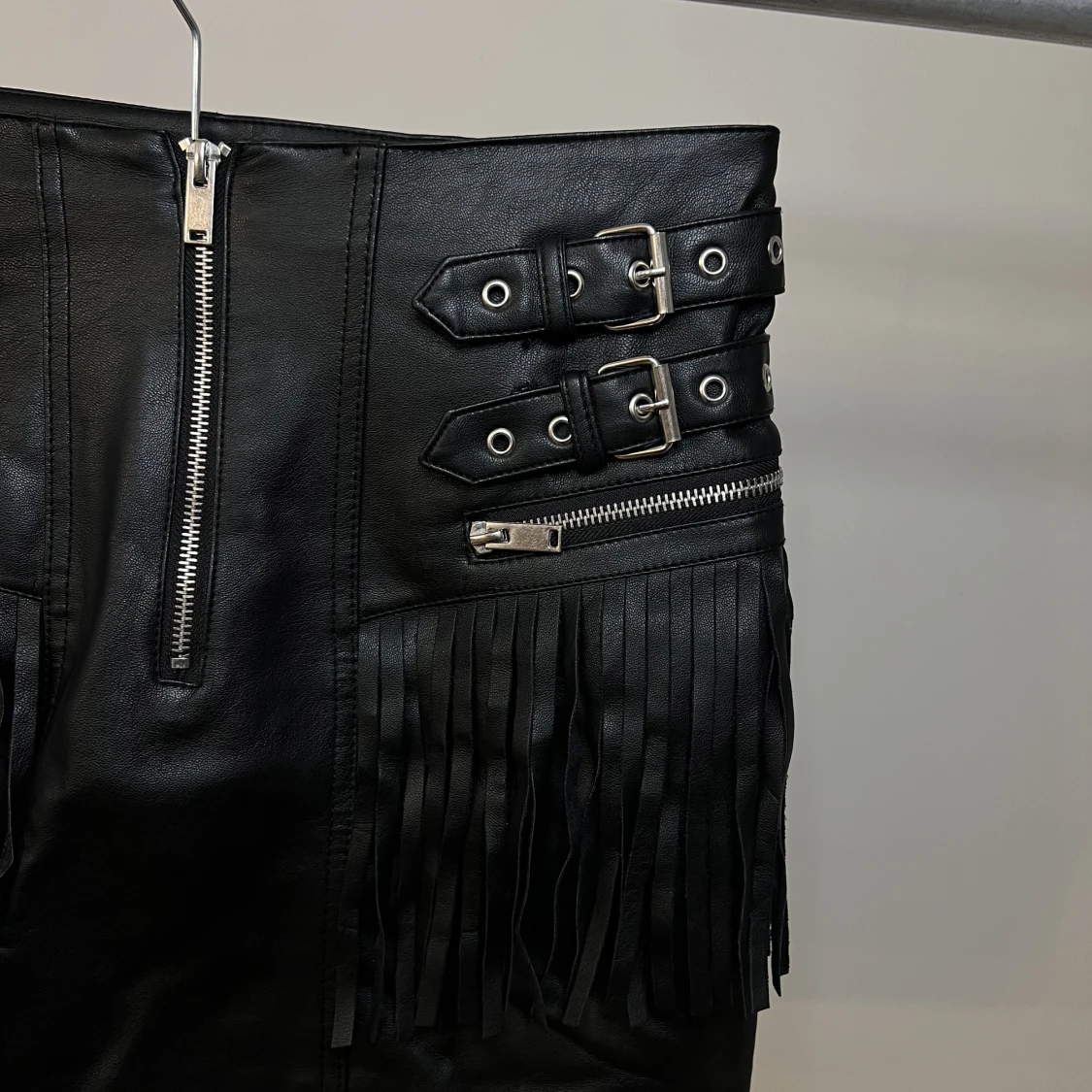 Skinnkjol från Forever21 - 90