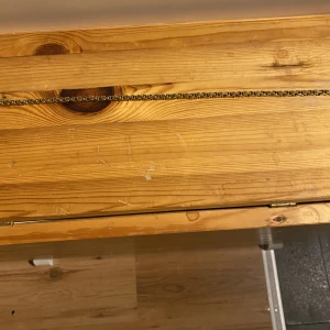 Guld halsband  - Guld halsband dopad i guld  Knappt använd  Kan tänka mig att sänka priset 