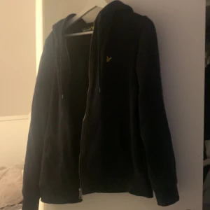  Huvtröja  - Aldrig använt 