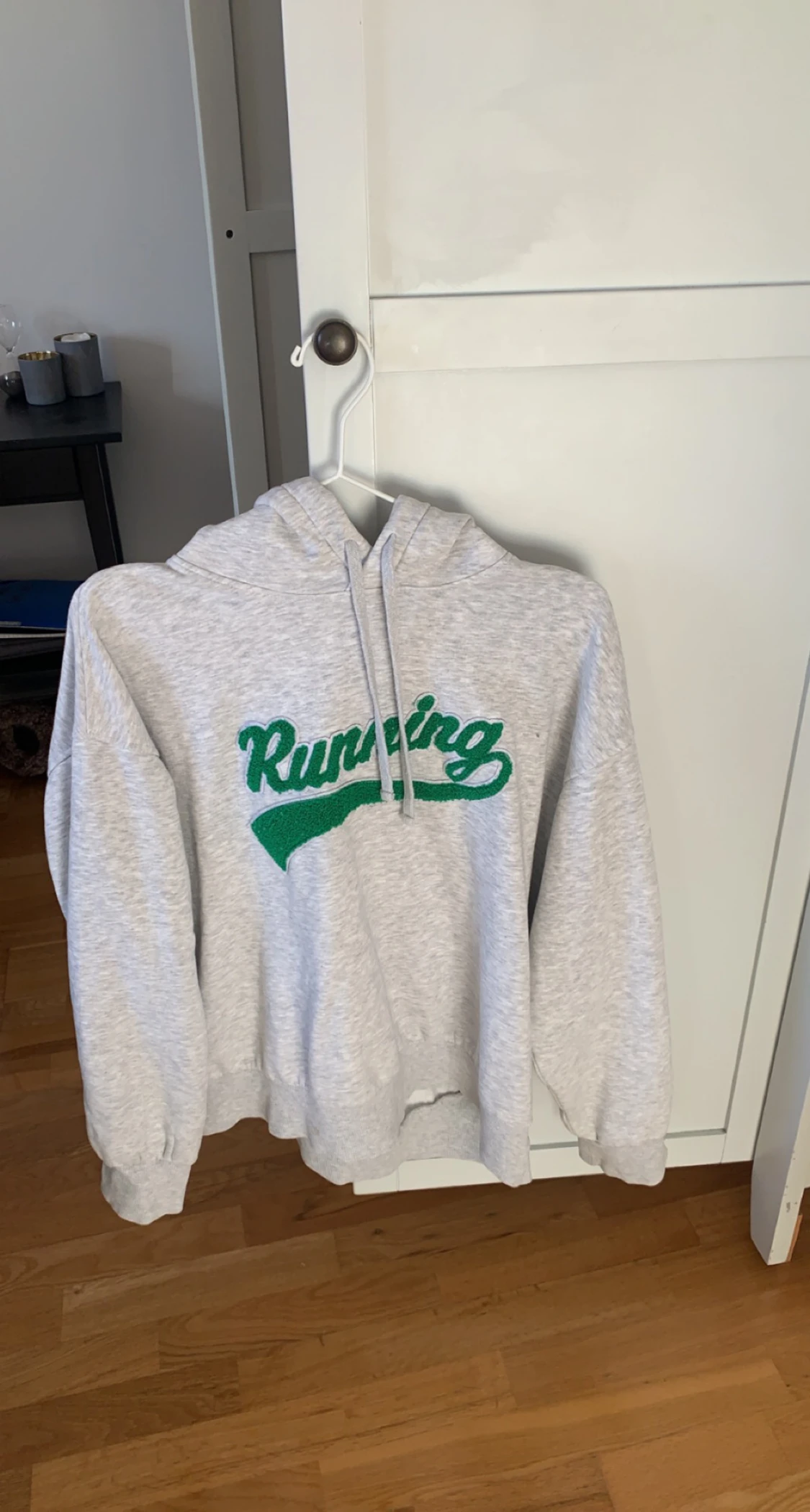 Hoodies & sweatshirt 