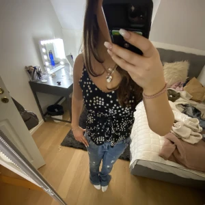 Gullig topp - Gullig top med stjärn-mönster💕💕