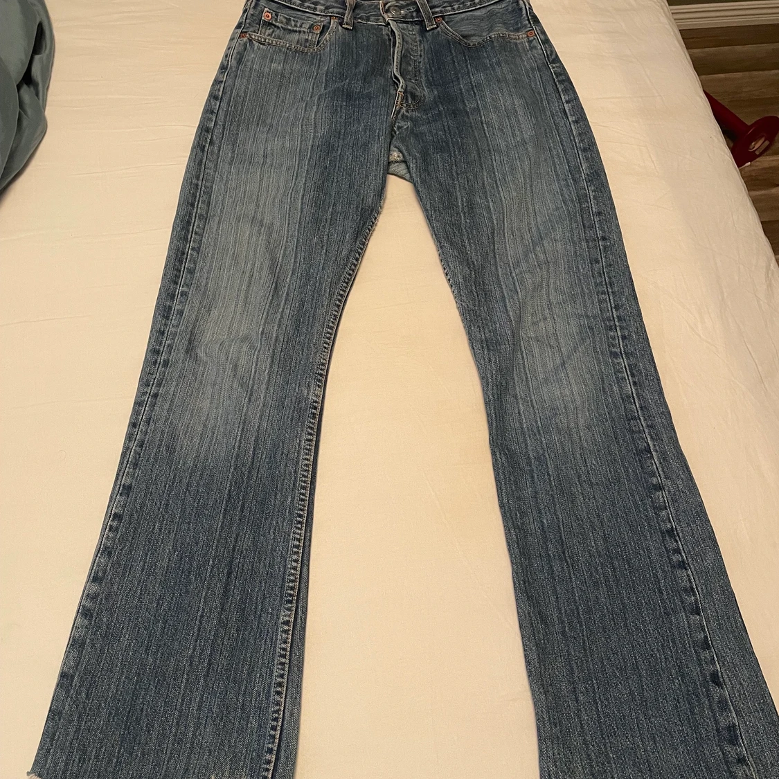 lågmidjade levi’s jeans