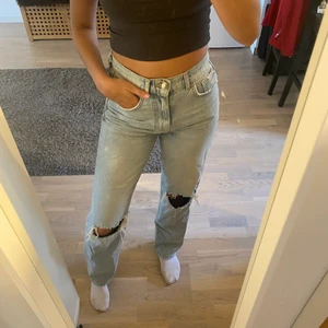 Jeans från Gina tricot  - Superfina jeans från Gina tricot i strl 34🤗