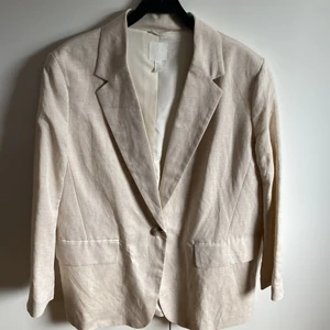 Linnekavaj HM - Linnekavaj hm stl L, ej använd 