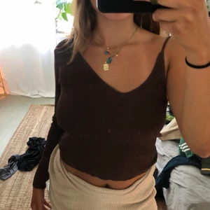 Brun tröja  - Snygg tröja från Zara