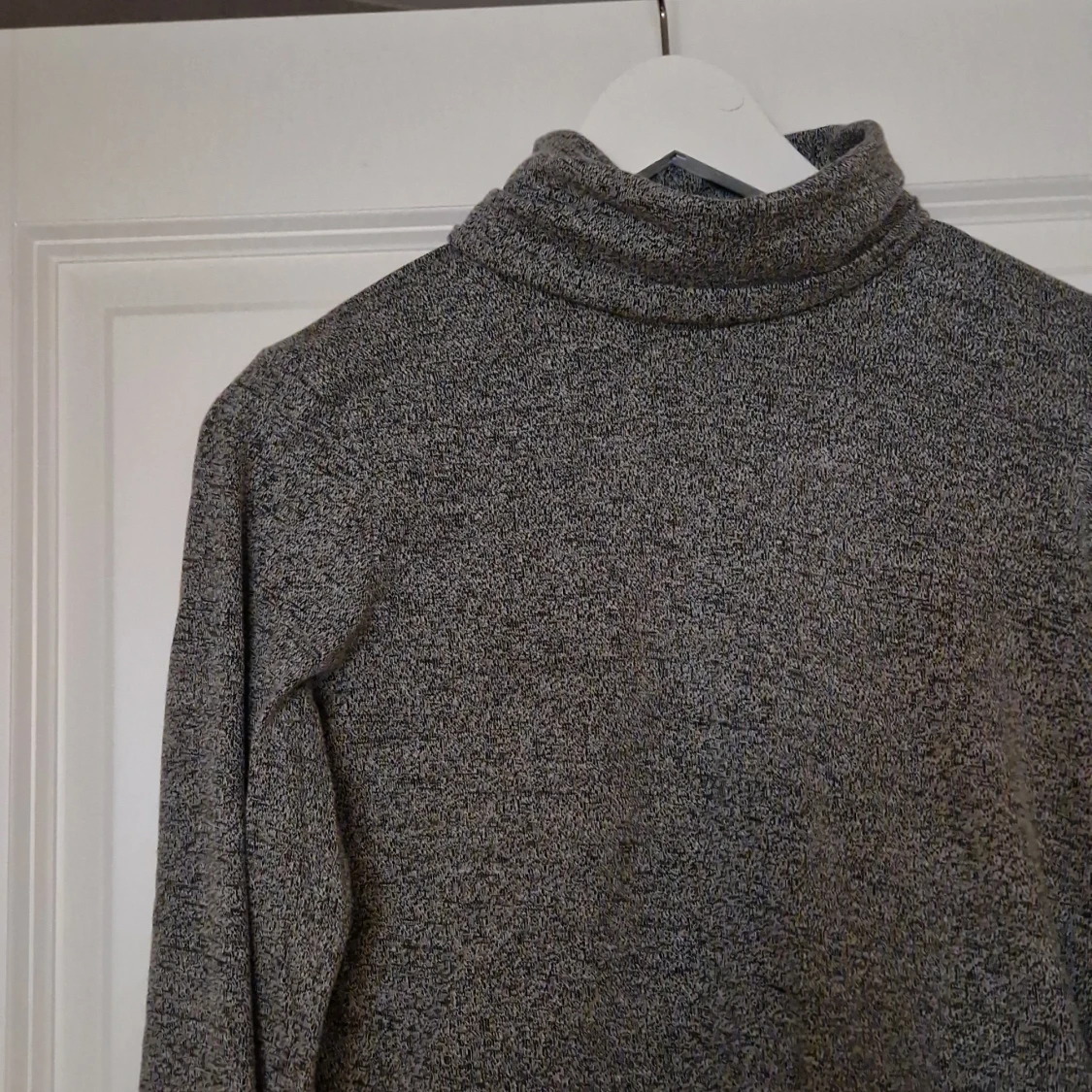 Finstickad tröja - 90