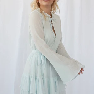 NA-KD klänning  - Ljusblå klänning  