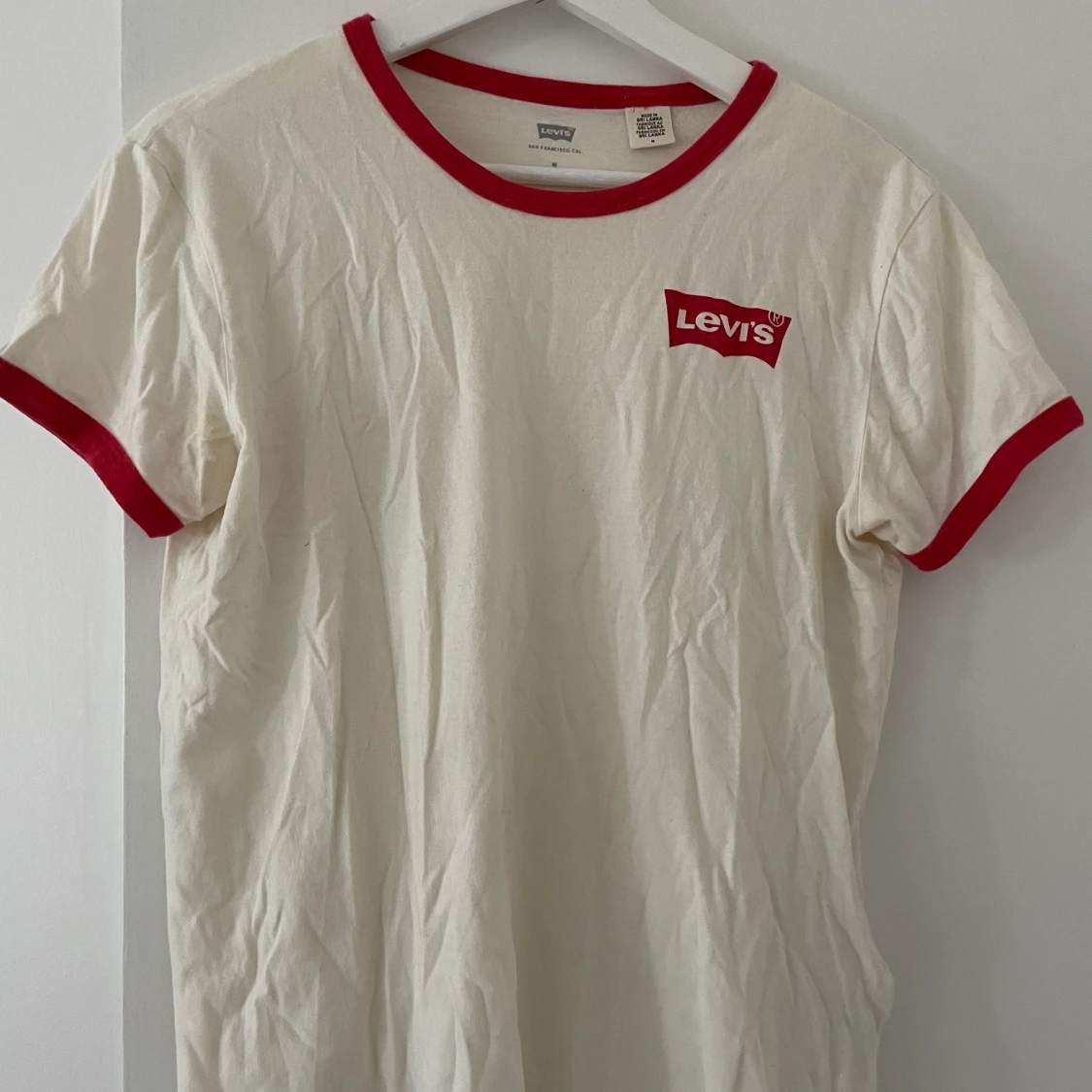 levis tshirt  - 90