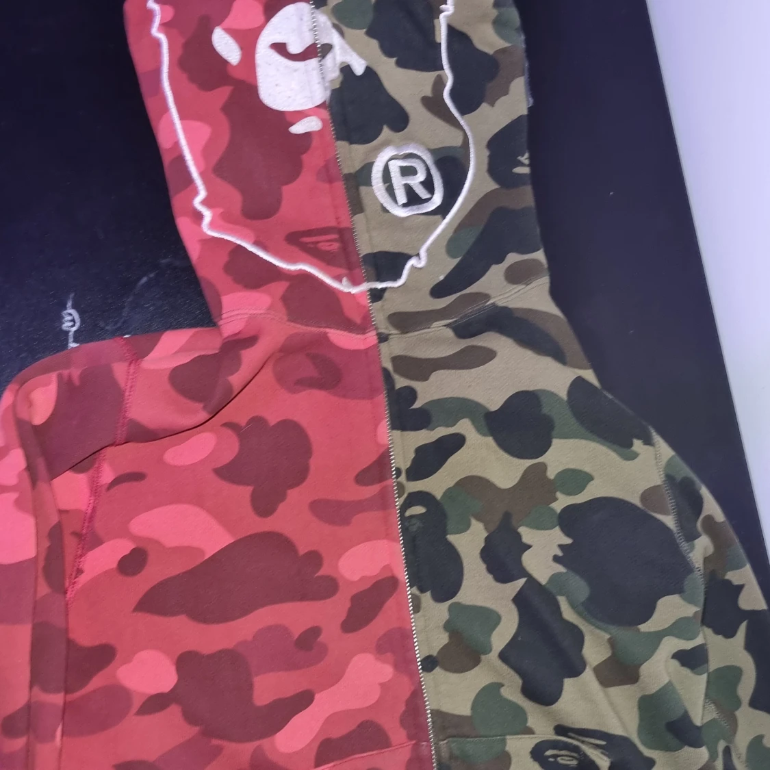 BAPE camo hoodie - 90