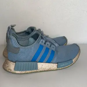 Adidas skor som inte används längre