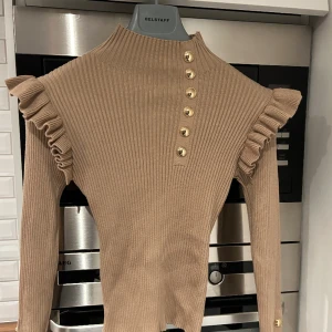 Elsa.M polo  - I fint skick, endast använd 1 gång! 💘 Köpt på raglady