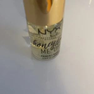 Nyx primer - Säljer nu denna oöppnade primer från nyx då jag fick dubbelt, tveka inte med att höra av dig
