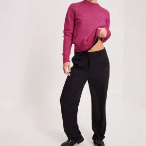 Veromoda byxor ⭐️ - Snygga veromoda byxor i färgen grå❤️ Väldigt bra skick 🫶🏼