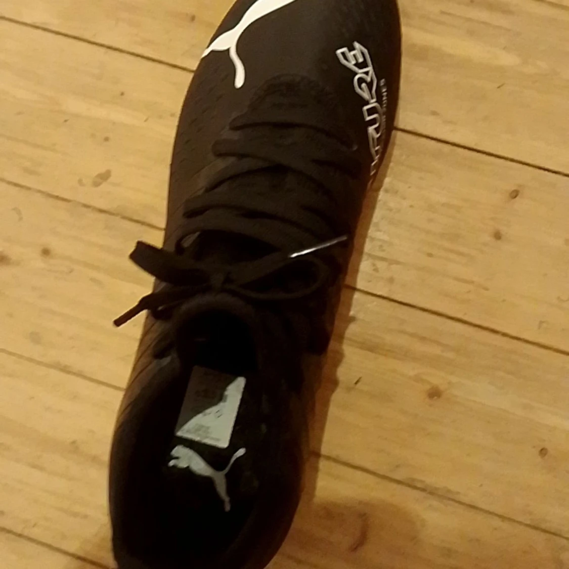Svarta future puma fotbolls skor - 92
