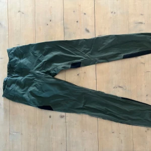 Iciw  - Typ helt oanvända. Bara märket inuti som håller på att försvinna