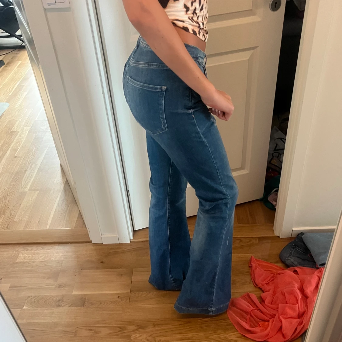 Lågmidjade bootcut - 90