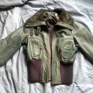 Skinnjacka  - Grön skinnjacka