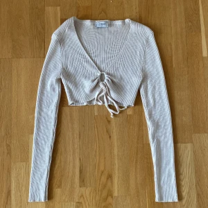 Kofta - Kort kofta från Chiquelle. Nästan helt oanvänd.