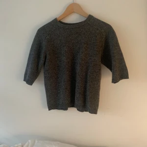 Stickad tröja från zara - Stickad tröja från zara, trekvartsärmad