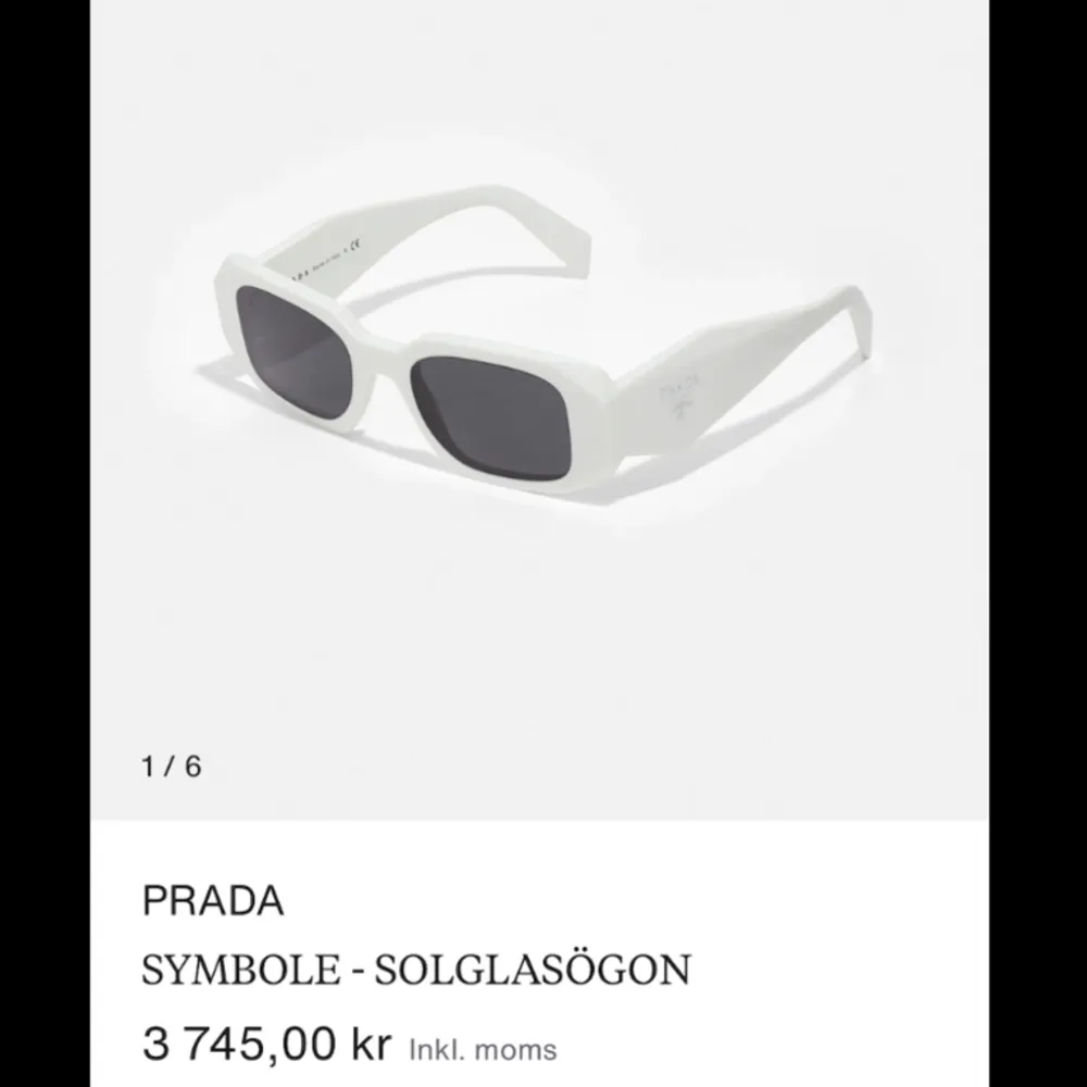 Supersnygga vita Prada solglasögon helt oanvända. Nypris 3745 kr. Säljer då färgen inte riktigt passade mig. . Accessoarer.