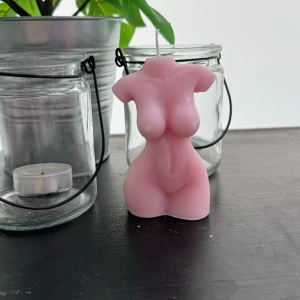 Egentillverkat ljus  - Egentillverkat ljus säljs för 60kr