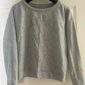 Tommy hilfiger  - Tommy Hilfiger sweatshirt. 