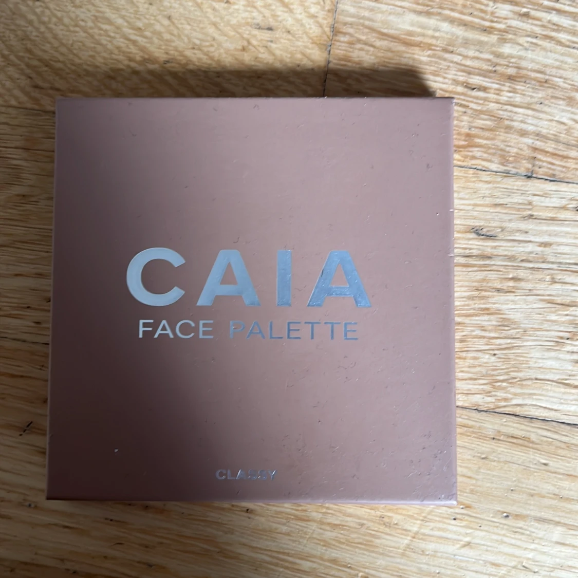 Caia Face palett - 90