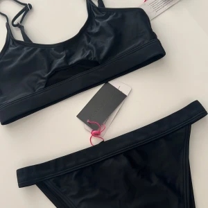 Bikini  - Helt ny bikini från Asos.  Nypris: 448kr