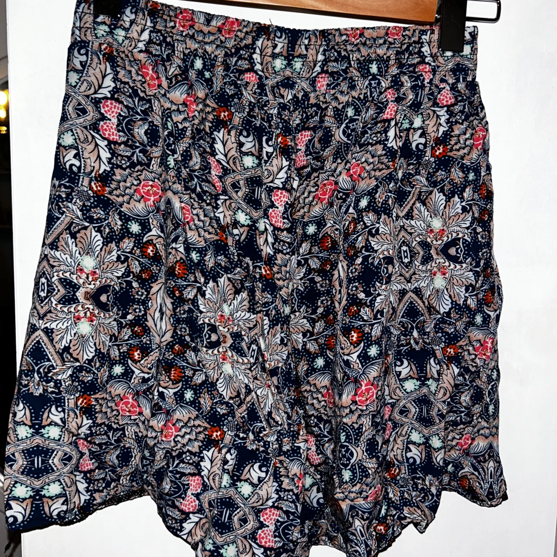 Mönstrade shorts - 90