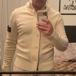 Stone island kofta stl M - Fint skick. Använt sparsamt. 