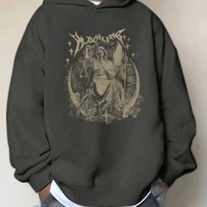 Hoodie - En snygg mörkgrå hoodie som är helt ny och aldrig använd utan endast testad! Säljer då jag har för mycket kläder😅