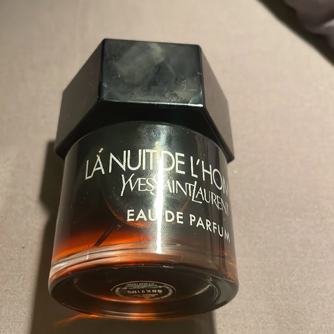 Yves Saint Laurent parfym , la nuit de l’homme  - 90