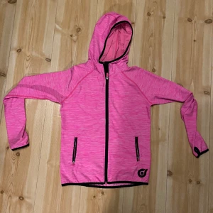 Idrottsfleece - En rosa gymfleece 🤝