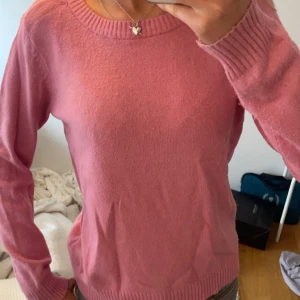 Rosa stickad tröja  - Tröja som inte kommer till användning längre💕