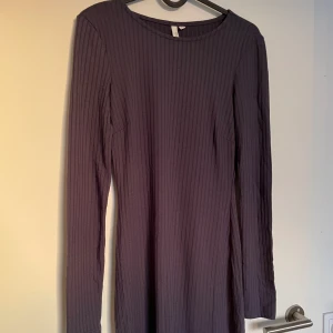 Klänning - Mycket bra skick 