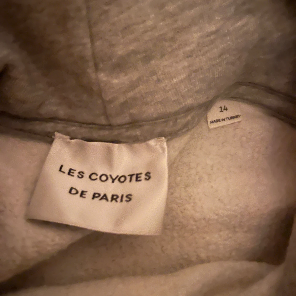 2 st Les Coyotes hoodies.  - 90