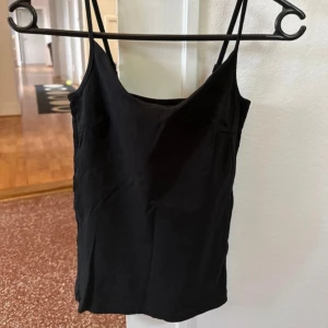 Linne  - Nytt utan prislapp! 