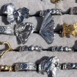 Beställning Ellie (2 större silver, 1 mindre silver )  - 🌸