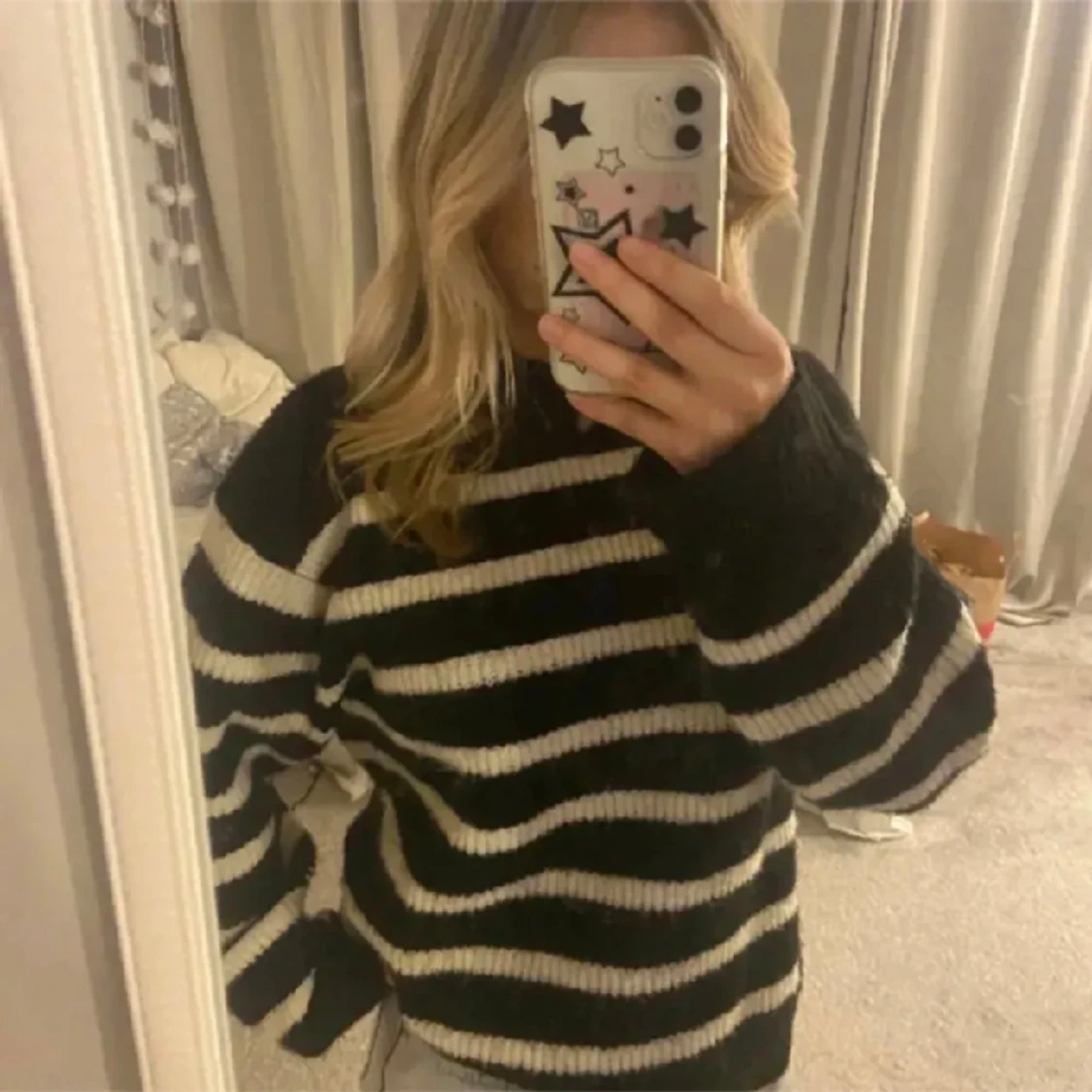 Randig stickad tröja