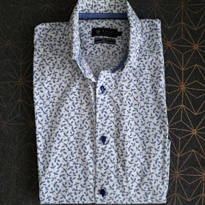 Riley shirt - In ok condition. Would prefer pick-up rather than posting.