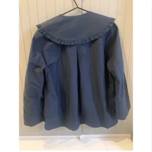 Ganni jacka! - Så snygg jacka perfekt i sommar eller  till hösten! Helt i nyskick! Aldrig använt.  