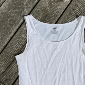 vitt linne  - vitt linne som passar till allt 