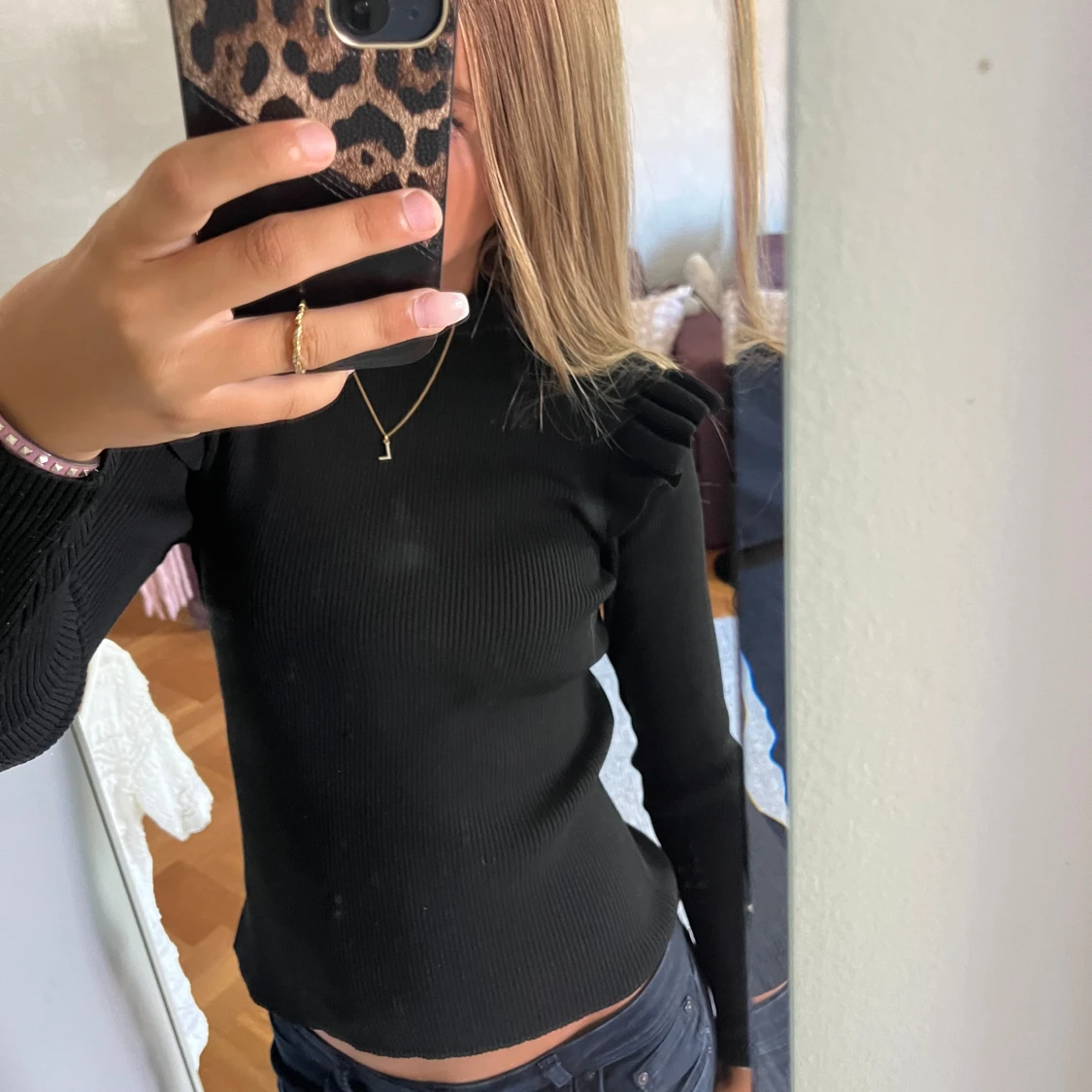 Svart topp💗